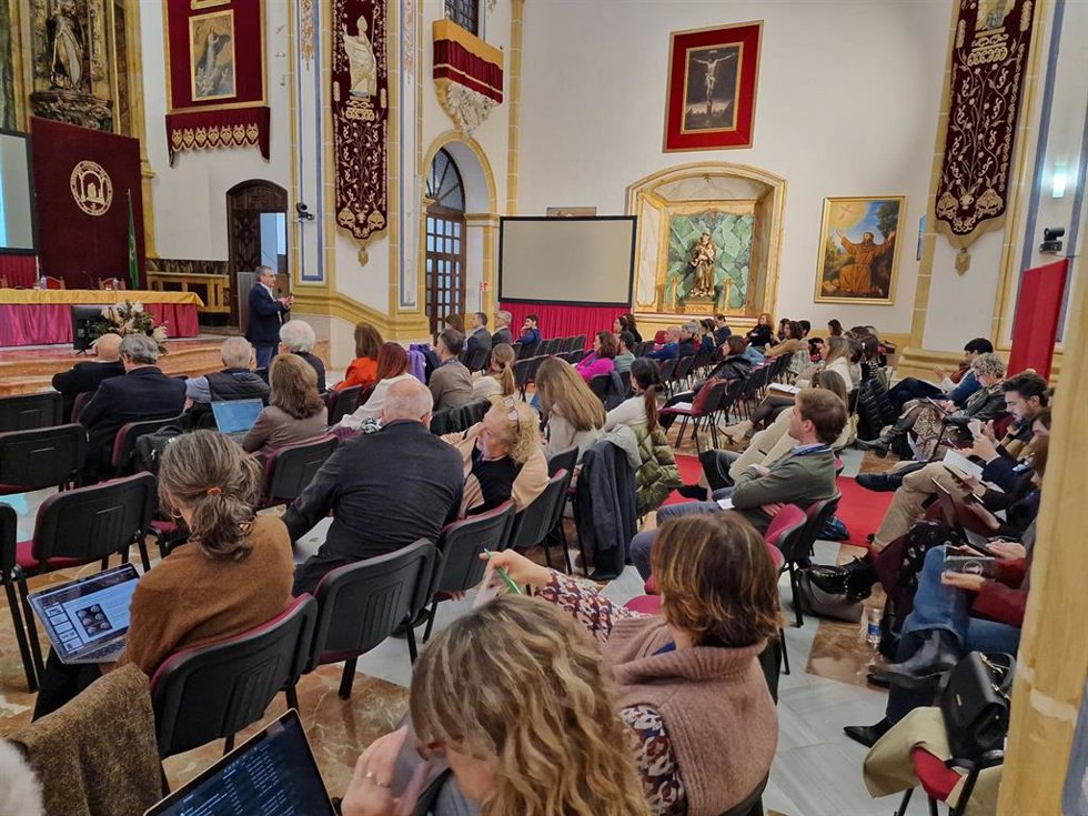 Fotografía sobre la IX Reunión Anual de Esclerosis Múltiple y Deterioro Cognitivo que acoge la UCAM en el Monasterio de Los Jerónimos.