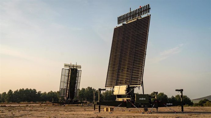 El radar de Indra, Lanza LTR-25.