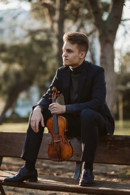 Archivo - El violinista Jaime Naya.