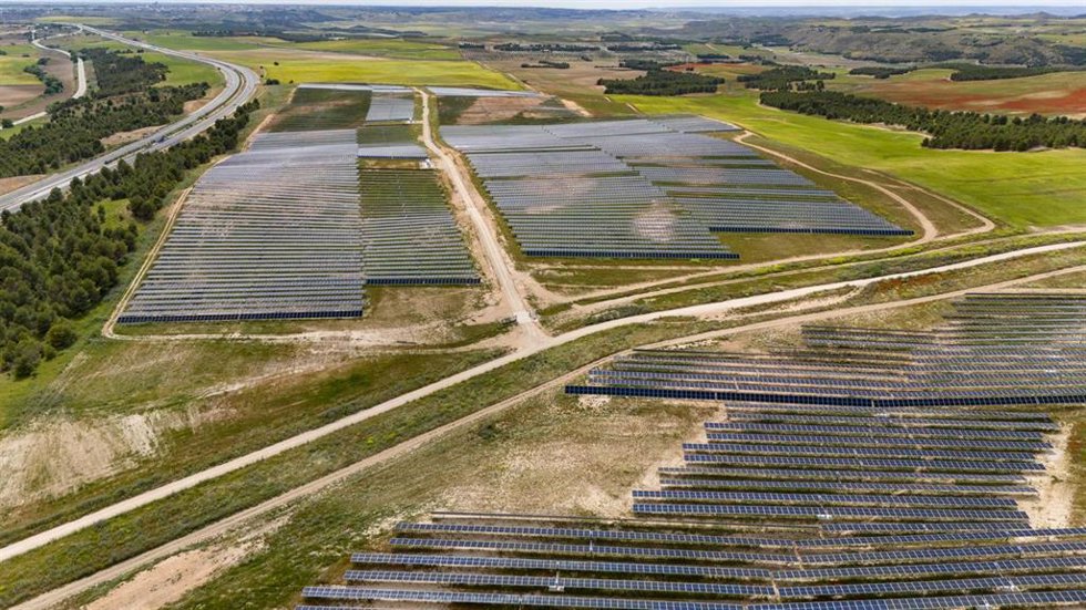 Archivo - Proyecto solar de Zelestra