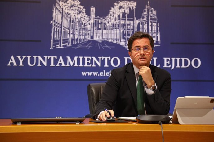 Archivo - El alcalde de El Ejido (Almería), Francisco Góngora (PP)