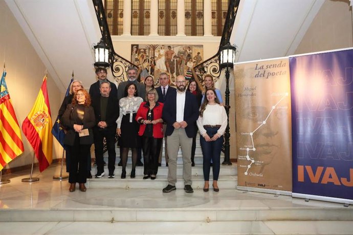 Tres días de ruta cultural y actividades temáticas centran 'La senda del poeta', dedicada a Miguel Hernández.