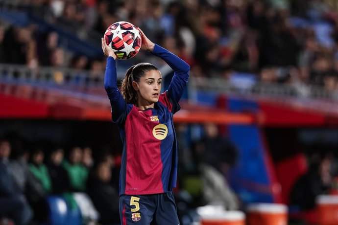 Archivo - La jugadora del Barça Femení Jana Fernández en un partido de la Liga de Campeones Femenina