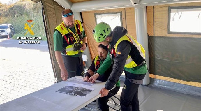 Labores de búsqueda del cántabro desaparecido en Llanes