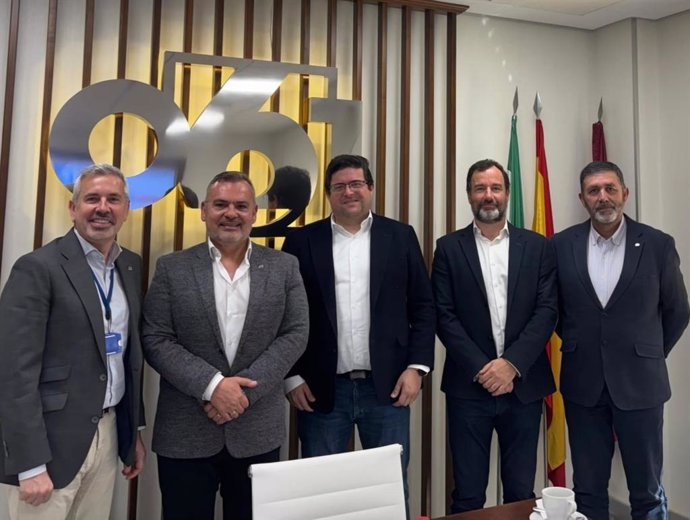 El director general de Sistemas de Información y Comunicaciones del Servicio Andaluz de Salud, Ismael Vargas, en el Centro de Emergencias Sanitarias 061 de Sevilla