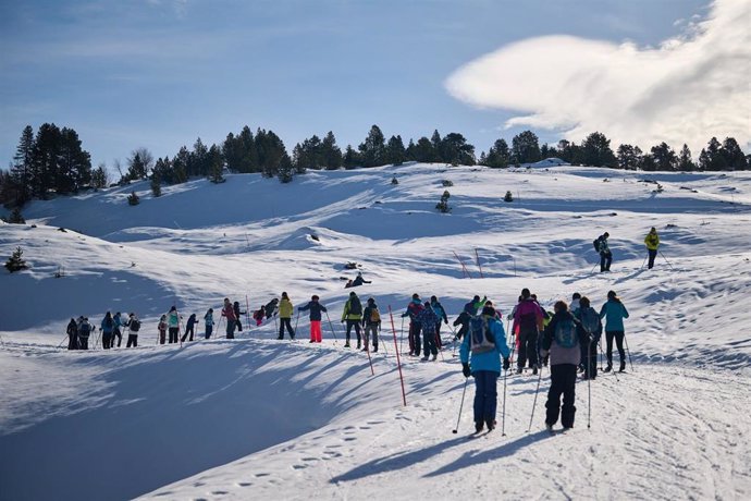 Campaña Escolar de Esquí de Fondo en las pistas de Larra-Belagua.