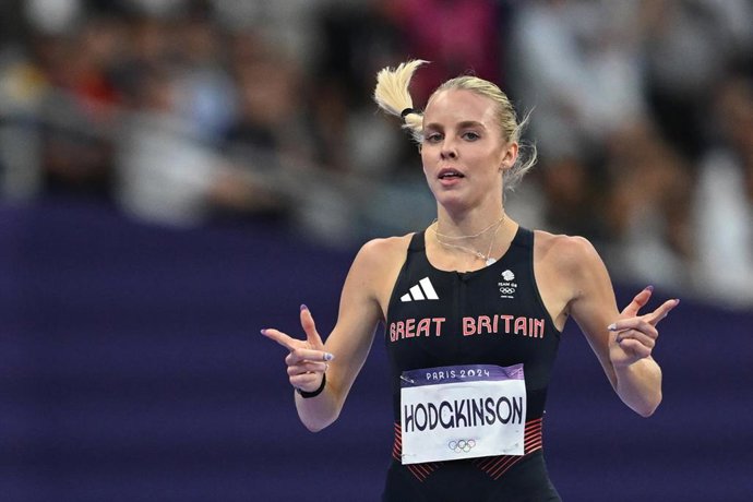 Archivo - 04 August 2024, France, Saint-Denis: Great Britain's Keely Hodgkinson reacts as she competes in the Women's 800 m semi-final race during the Paris 2024 Olympic Games at the Paris La Defence Arena. Photo: Sven Hoppe/dpa