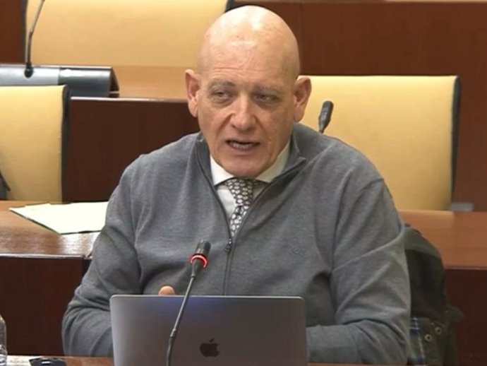 Imagen del parlamentario del PSOE de Granada, Gerardo Sánchez.