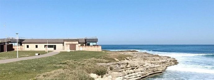 Centro de Interpretación del Litoral de Santander, ubicado en la antigua batería militar de San Pedro del Mar en La Maruca