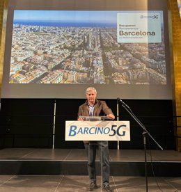 El presidente de Barcino5G, Alberto Fernández Díaz, durante la presentación de las propuestas de la asociación