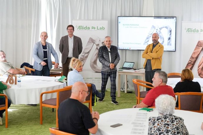 Celebración de MidaLab, un 'Laboratorio Creativo de Diseño y Artesanía', organizado por el Cabildo de Tenerife