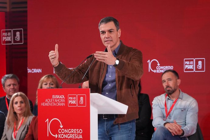 El presidente del Gobierno, Pedro Sánchez, en el X Congreso del PSE-EE