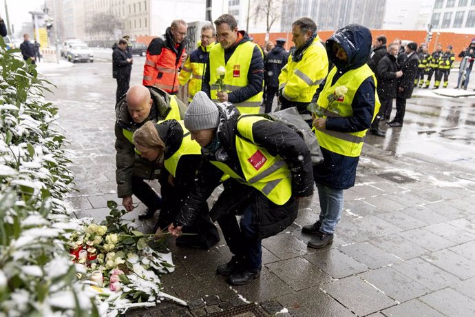 February 14, 2025, Munich, Bavaria, Germany: Silent commemoration at the scene of yesterday's suspected terror attack in the Bavarian capital Munich. Yesterday, a 24-year-old Afghan has injured several people attending a VERDI protest with a car, some are