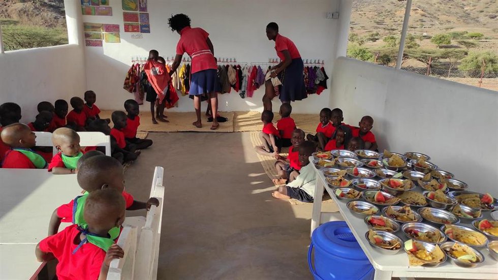 'Centro Educativo-Nutricional Pole Pole School' En El Desierto De Turkana, Kenia, Proyecto De La ONG 'Amor Sin Barreras'