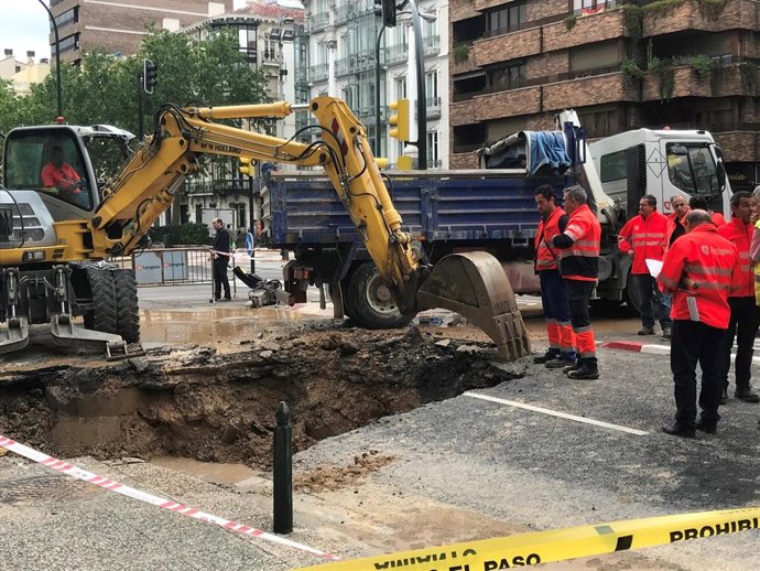 Archivo - Obra en el Paseo Sagasta en imagen de archivo. 
