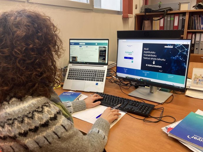 Elhuyar Hiztegia erabiltzen