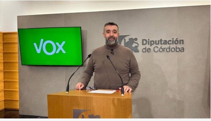 El portavoz de Vox en la Diputación, Rafael Saco.
