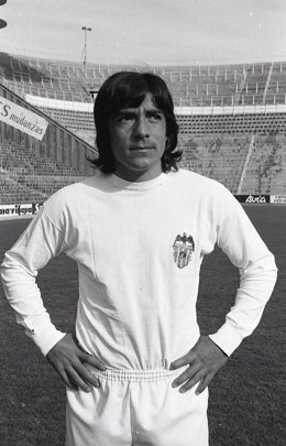 Muere a los 78 años Óscar Rubén Valdez, exfutbolista del Valencia CF e internacional con la selección española
