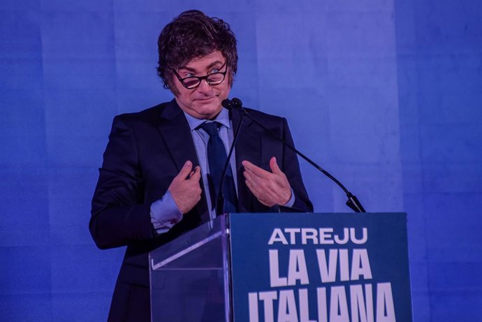Archivo - Arquivo - 14 de dezembro de 2024, Roma, Itália: O presidente da Argentina, Javier Milei, participa do encontro "Atreju" da Fratelli d'Italia em Roma. Fundado em 1990, o festival Atreju foi originalmente um evento de direita organizado pelos Fr