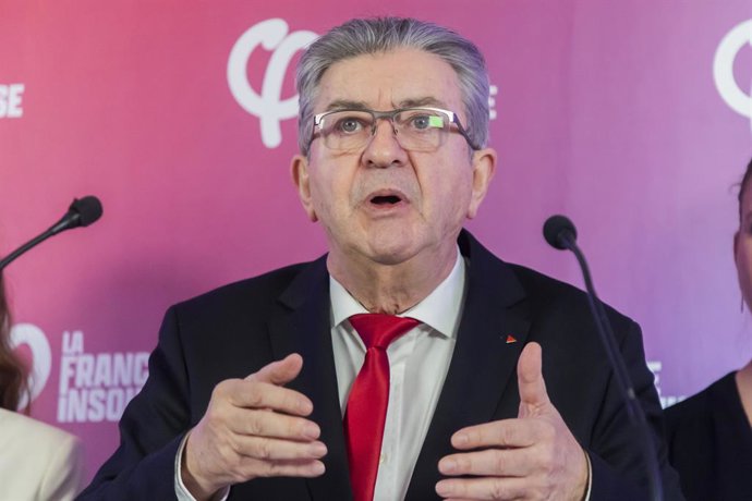 28 de janeiro de 2025, Paris, Frana, Frana: Paris, Frana, 28 de janeiro de 2025 - coletiva de imprensa do partido político La France insoumise (LFI) para apresentar seu programa atualizado l Avenir en commun. Com cerca de cem novas propostas, La Fran