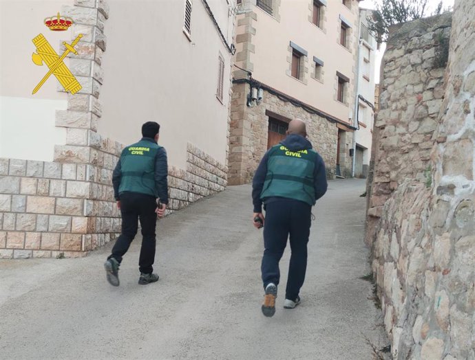 Agentes de la Guardia Civil en Mora de Rubielos (Teruel).