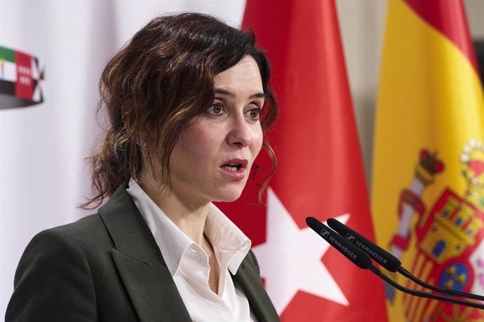 Archivo - La presidenta de la Comunidad de Madrid, Isabel Díaz Ayuso, ofrece una rueda de prensa durante la XXVII Conferencia de Presidentes