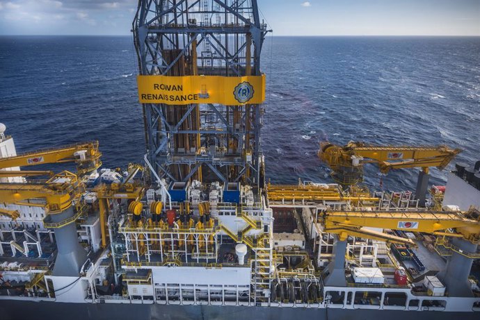 Archivo - Plataforma petrolífera extracción de petroleo prospecciones repsol hidrocarburo recursos gas gasolina diesel