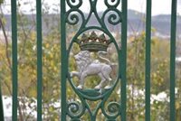 El Ayuntamiento de Pamplona inicia la tramitación para declarar el modelo de barandilla del león como elemento protegido