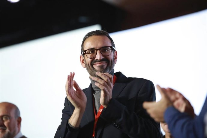 El secretario de Organización del PSOE de Castilla-La Mancha, Sergio Gutiérrez, durante la clausura del 13º Congreso del PSOE de Castilla-La Mancha, en el Hotel Beatriz Toledo, a 19 de enero de 2025, en Toledo, Castilla-La Mancha (España). Durante el Cong