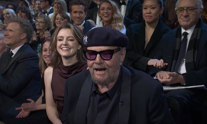 VÍDEO: Sorprendente reaparición de Jack Nicholson en el 50 aniversario de Saturday Night Live