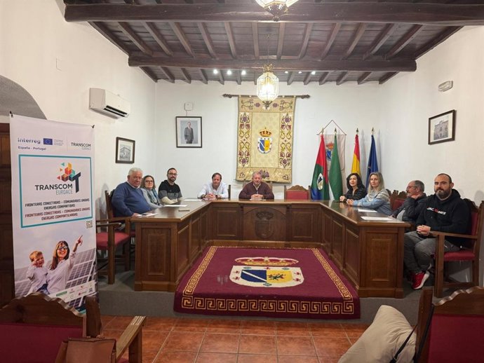 La Diputación de Cáceres impulsa la Comunidad Energética de Zarza la Mayor como proyecto piloto en la zona EUROACE