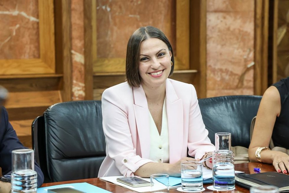 Archivo - La consejera de Ciencia del Gobierno de Canarias, Migdalia Machín
