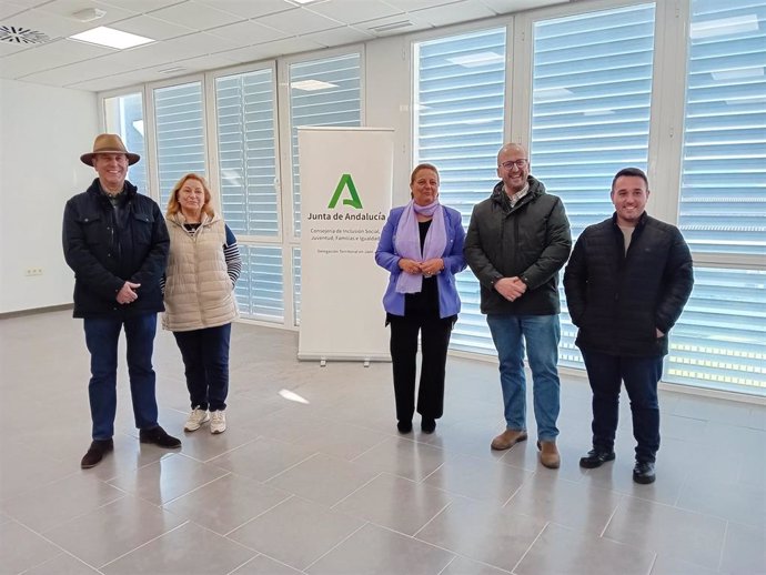 Visita al Centro de Día para personas mayores de Fuensanta de Martos.