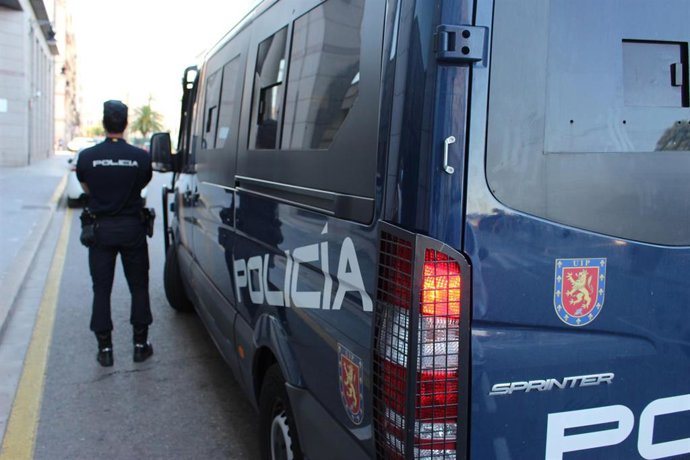 Camión policial. 