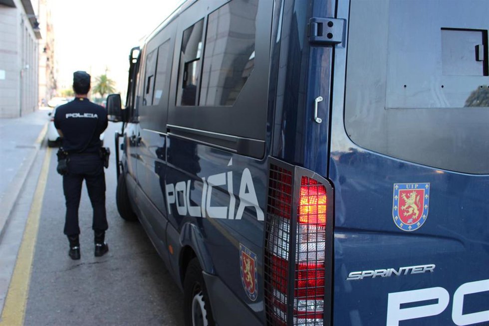 Camión policial. 