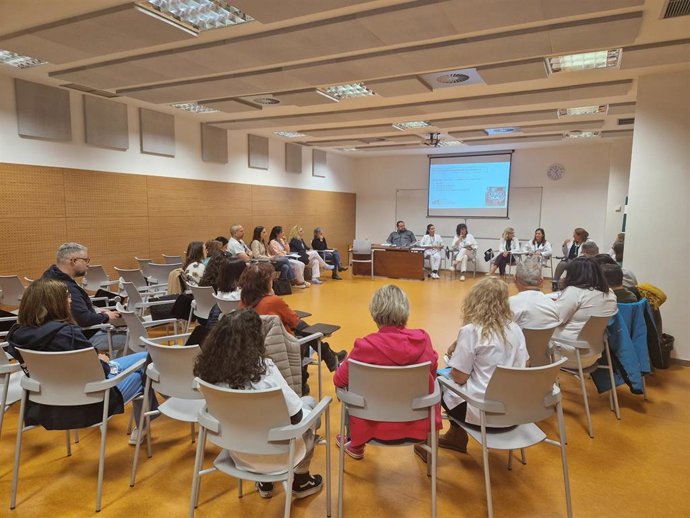 Un total de 38 profesionales conforman la nueva Comisión de Cuidados del Clínico San Cecilio.