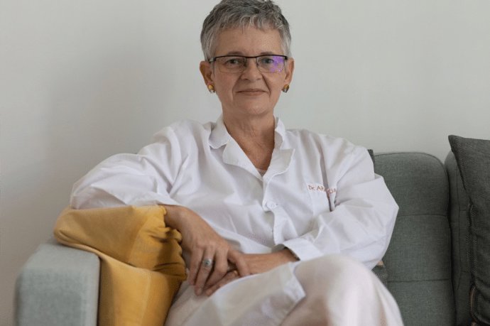 Ariadna Sitjà, renovada como directora del Instituto de Acuicultura Torre de la Sal (IATS-CSIC)