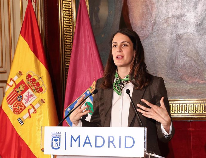 La portavoz de Más Madrid en el Ayuntamiento de Madrid, Rita Maestre, durante una rueda de prensa posterior al Consejo y la Junta Local de Seguridad de la ciudad, en la Casa de la Villa, a 17 de febrero de 2025, en Madrid (España). Durante el encuentro, s