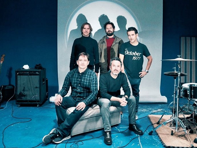 El Puerto de Benalmádena será escenario del regreso por un día, unas horas, de Sexy Sadie a un escenario, un reencuentro para agradecer al público y a doce bandas malagueñas el tributo recibido y para regalar al público un concierto irrepetible.