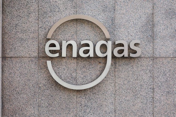 Archivo - Fachada de la sede de Enagás