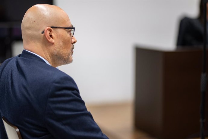 Archivo - El periodista Saül Gordillo durant el judici