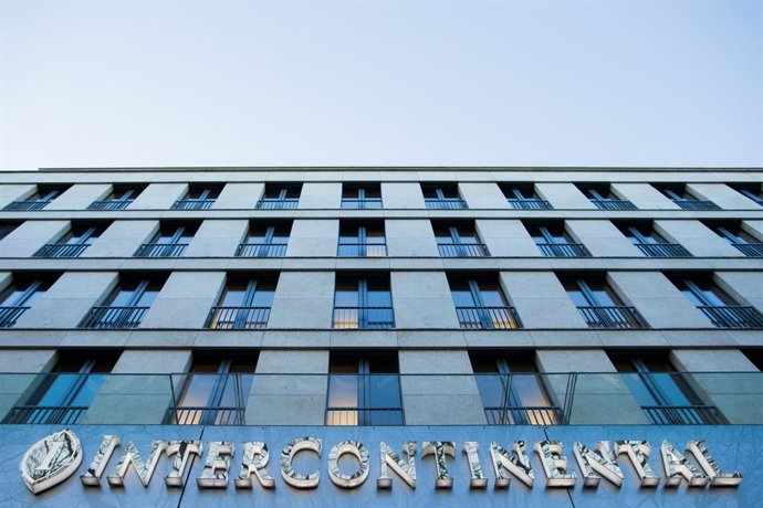 Archivo - A view of the Intercontinental Hotel in Duesseldorf. 