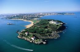 Archivo - Vista aérea de Santander (Archivo)