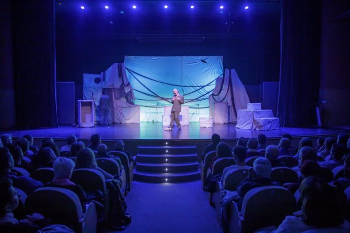 El Festival Nacional de Teatro Aficionado UNIR se consolida en Logroño como un espectáculo universal