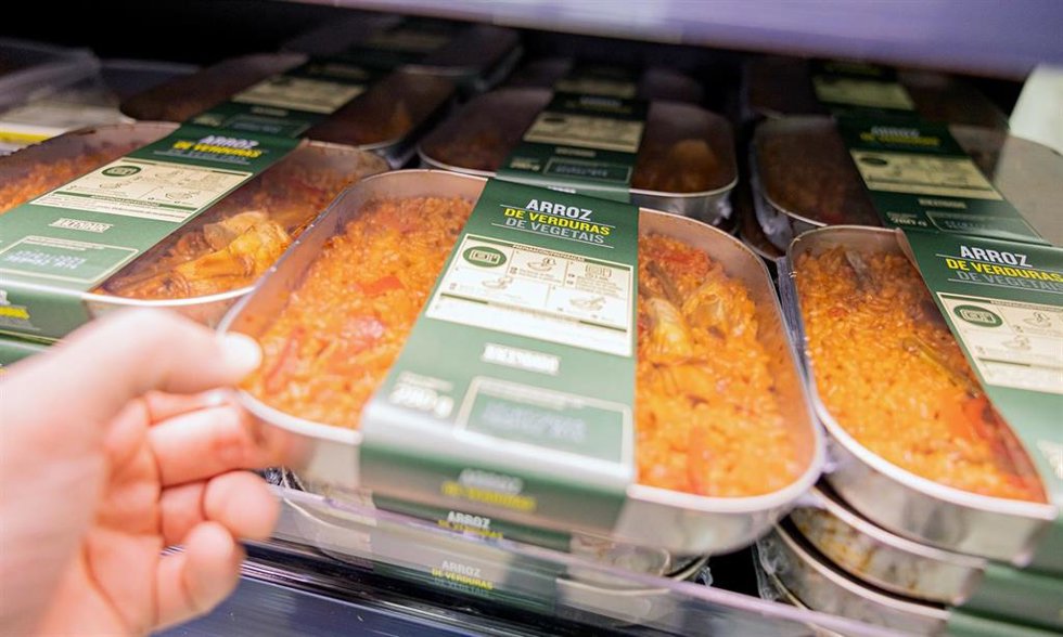 ARROZ DE VERDURAS EN BANDEJA Y EL NUEVO CÓDIGO QR