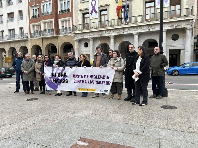 Concentración frente a la Delegación del Gobierno