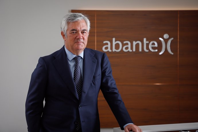 Santiago Satrústegui, presidente de Abante Asesores y de la Asociación Europea de Asesoría y Planificación Financiera en España