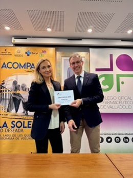 Entrega del premio de la Obra Social del Colegio de Farmacéuticos de Valladolid.