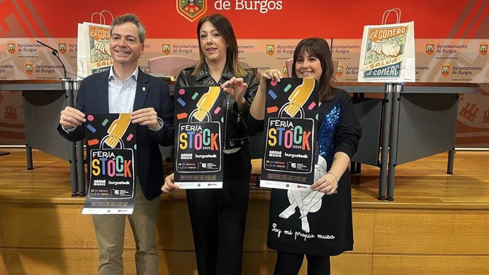 Barriada con las responsables de las asociaciones de comerciantes del Centro, Patrica Gil, y de Gamonal, Laida Ercila.