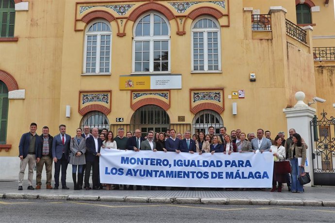 Alcaldes malagueños del PP exigen “igualdad de trato” a Montero y presentan medidas urgentes para mejorar la financiación del Gobierno a los ayuntamientos.